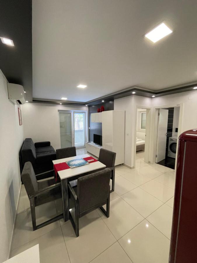 Villa San Antonio-Exclusive Apartments Baska  Luaran gambar